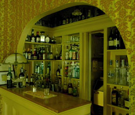 Full Bar Full Bar